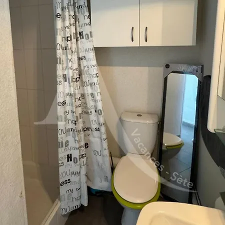 Vue Avec Place De Parking * Sète